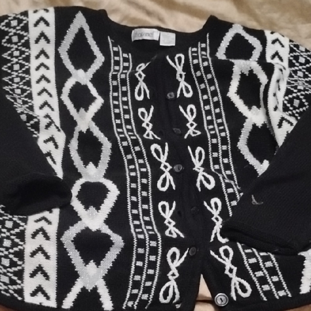 Black and White Geometric Sweater
